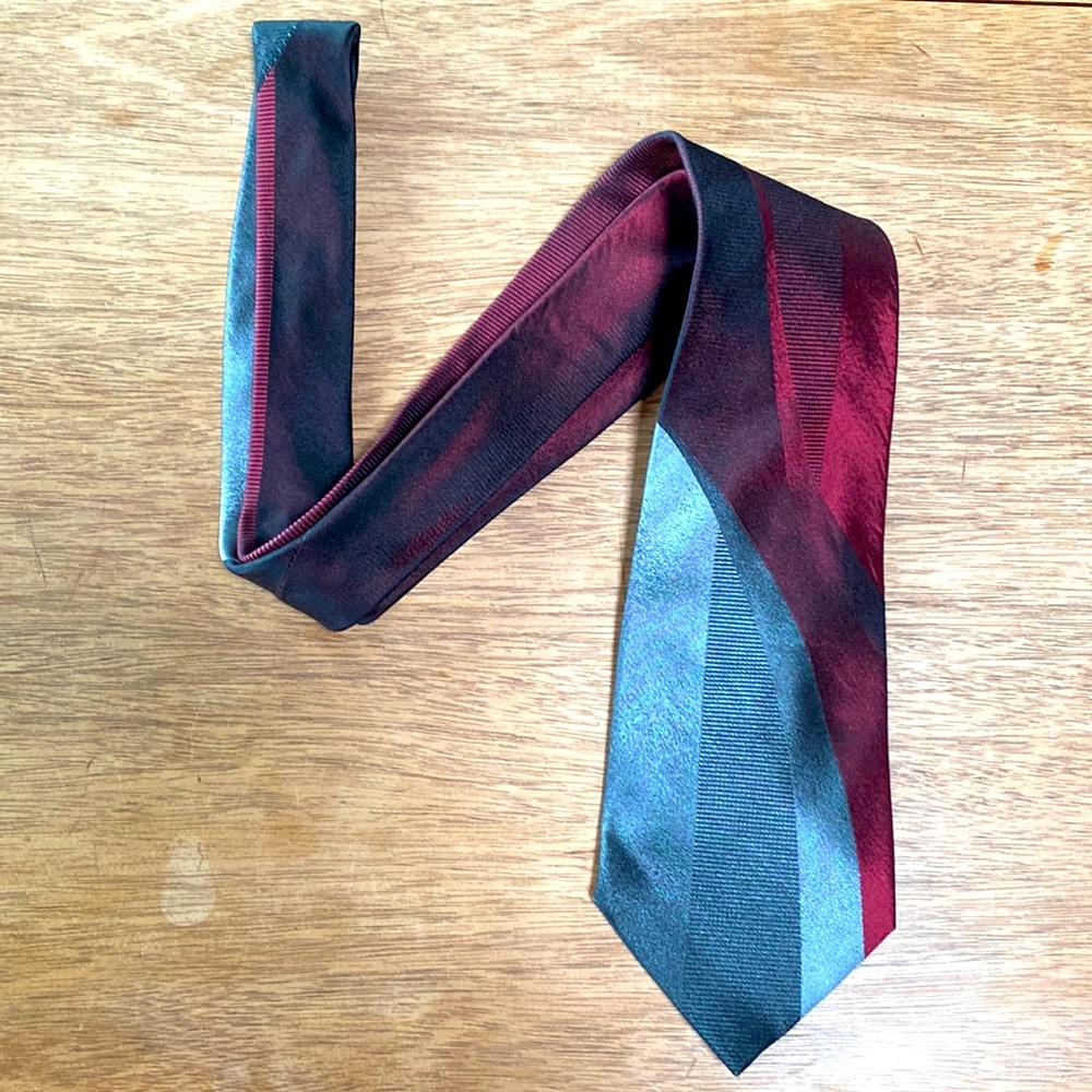 Pierre Cardin silk tie